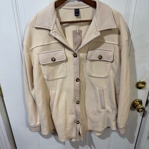 Cream Utility Jacket with Oversized Fit and Collared Neckline